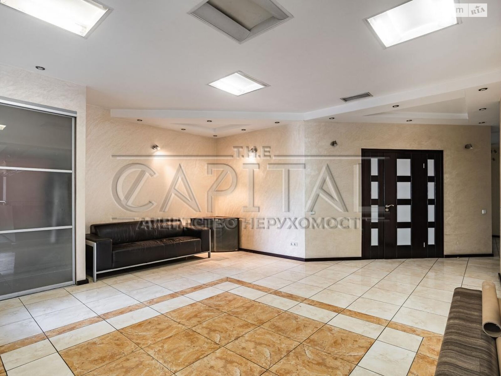 Офисное помещение на 900 кв.м. в Киеве фото 1