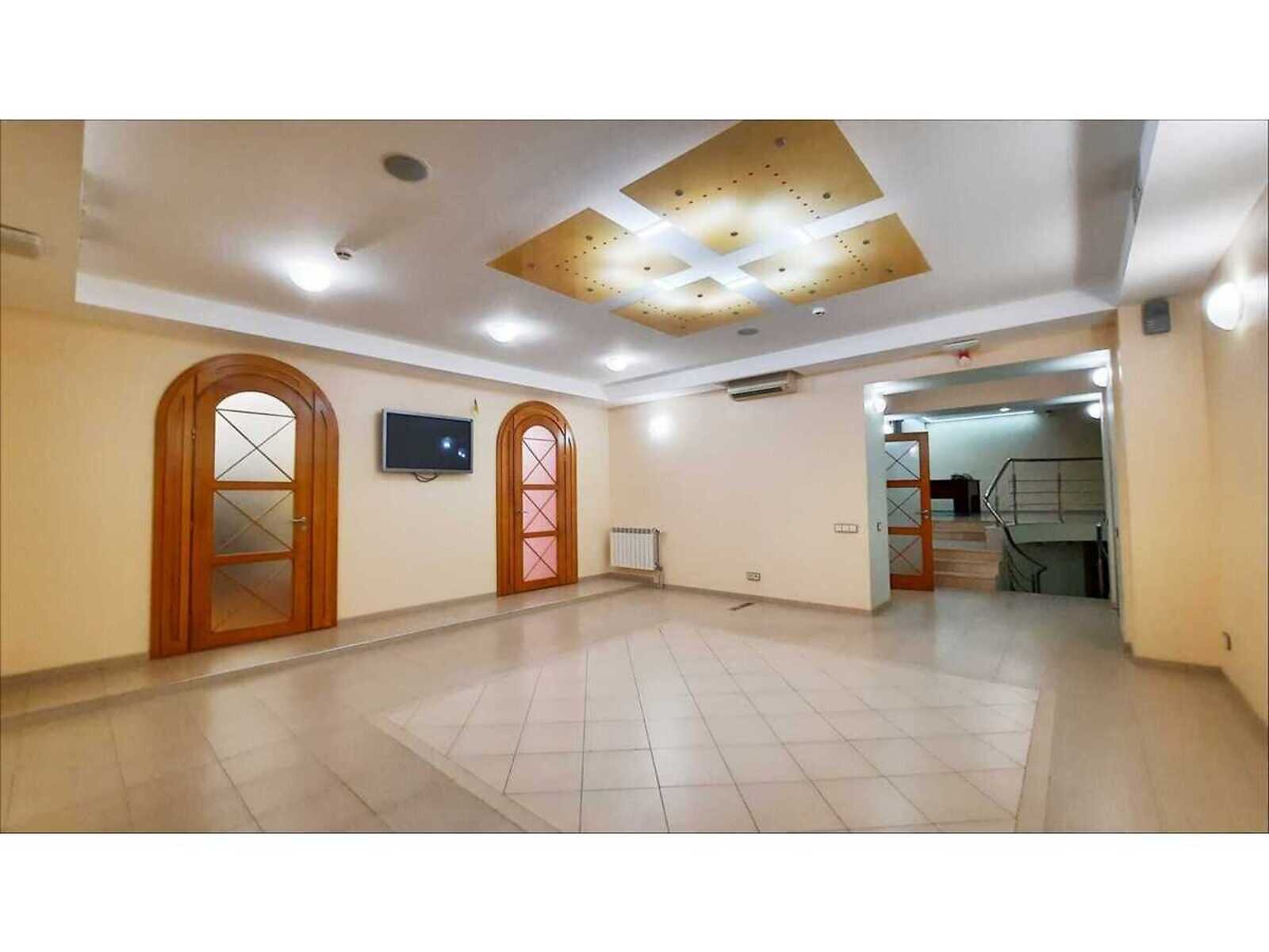 Офісне приміщення на 244 кв.м. в Києві фото 1