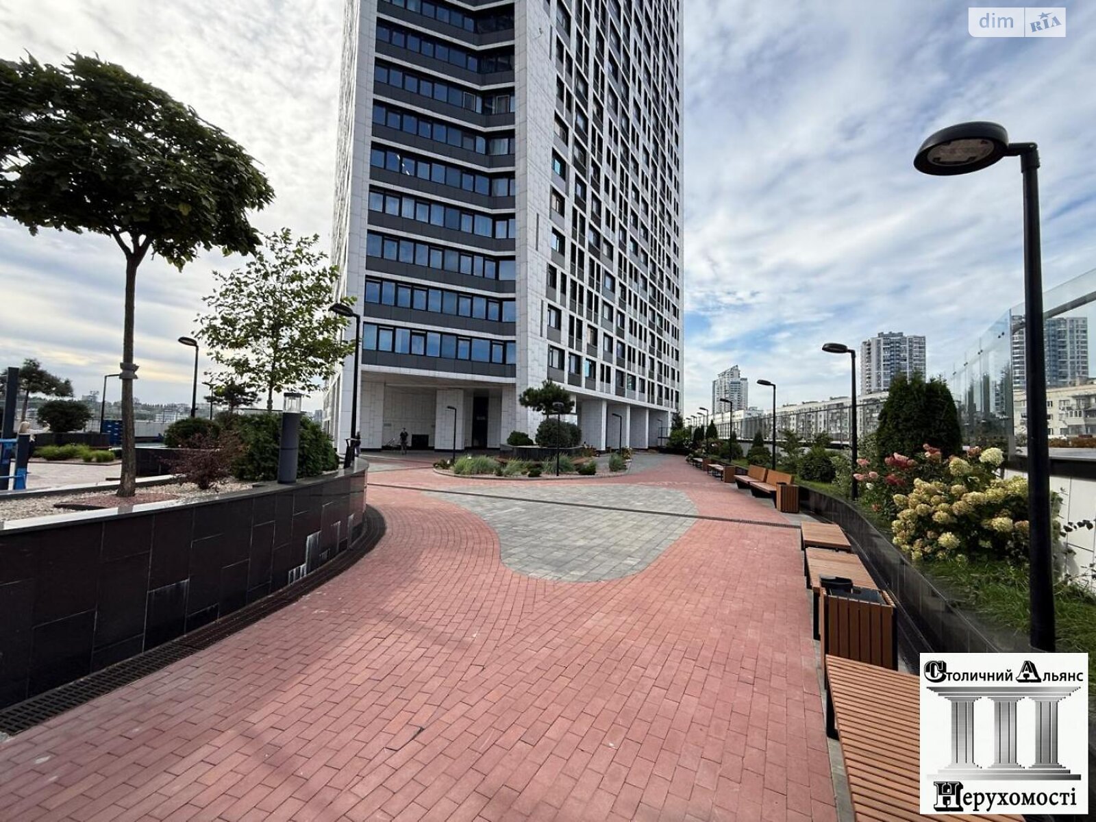 Офисное помещение на 145.2 кв.м. в Киеве фото 1 Офисное помещение на 145.2 кв.м. в Киеве фото 1