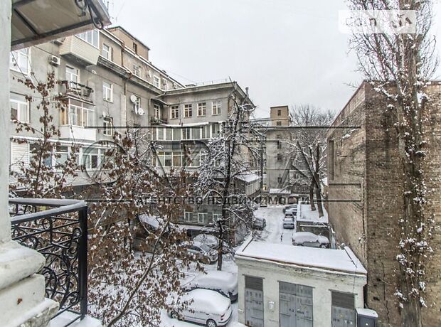 Офисное помещение на 66 кв.м. в нежилом помещении в жилом доме в Киеве фото 1 Офисное помещение на 66 кв.м. в нежилом помещении в жилом доме в Киеве фото 1