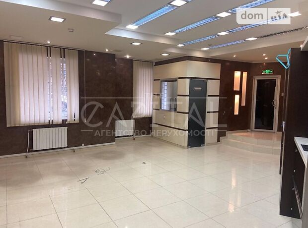 Офисное помещение на 350 кв.м. в нежилом помещении в жилом доме в Киеве фото 1 Офисное помещение на 350 кв.м. в нежилом помещении в жилом доме в Киеве фото 1