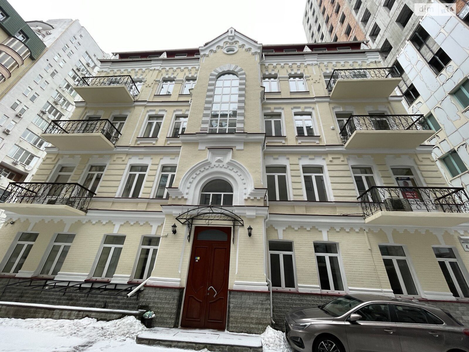 Офісне приміщення на 1068.7 кв.м. в Києві фото 1 Офісне приміщення на 1068.7 кв.м. в Києві фото 1