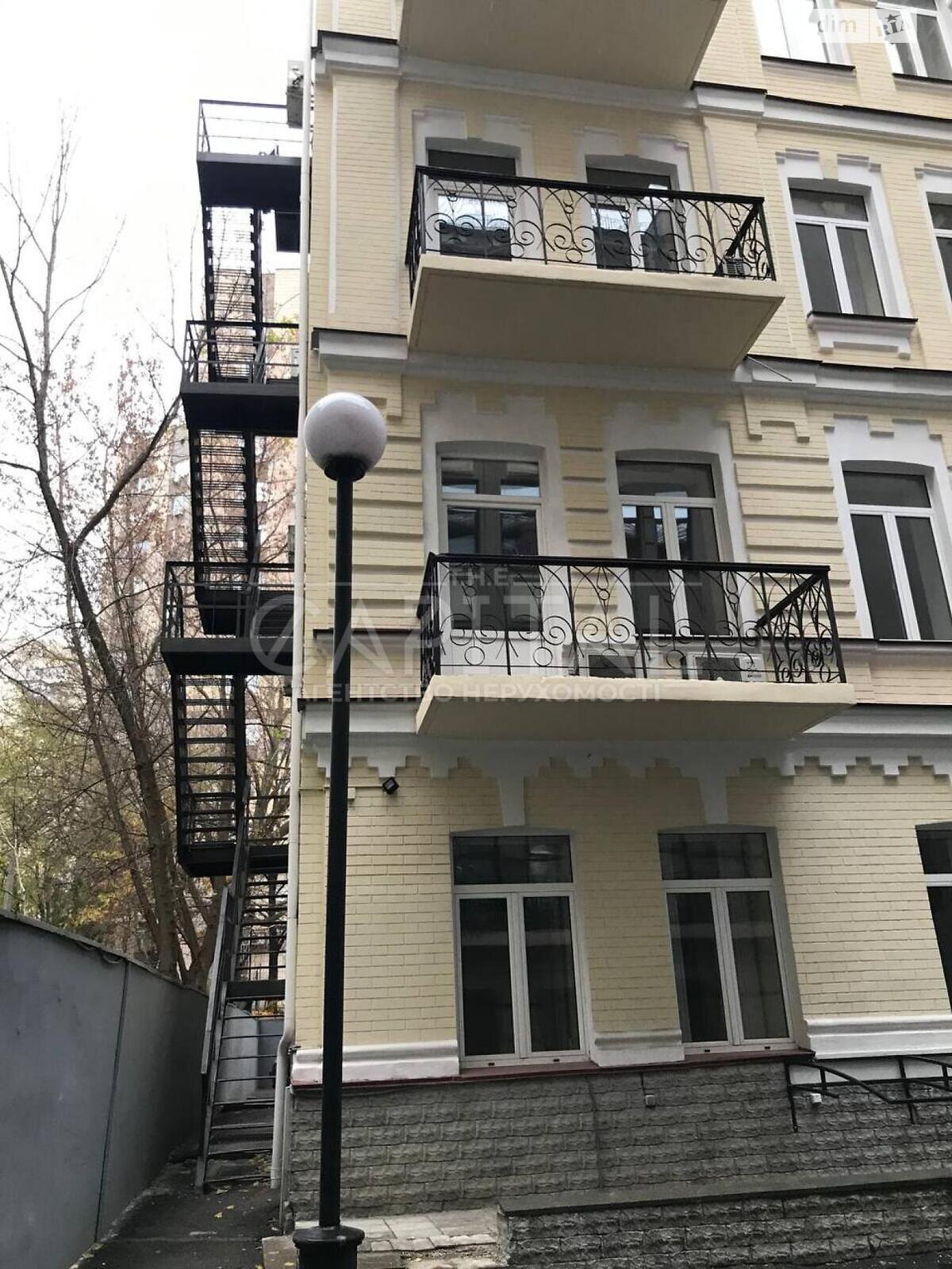 Офісне приміщення на 1068.7 кв.м. в Києві фото 1 Офісне приміщення на 1068.7 кв.м. в Києві фото 1