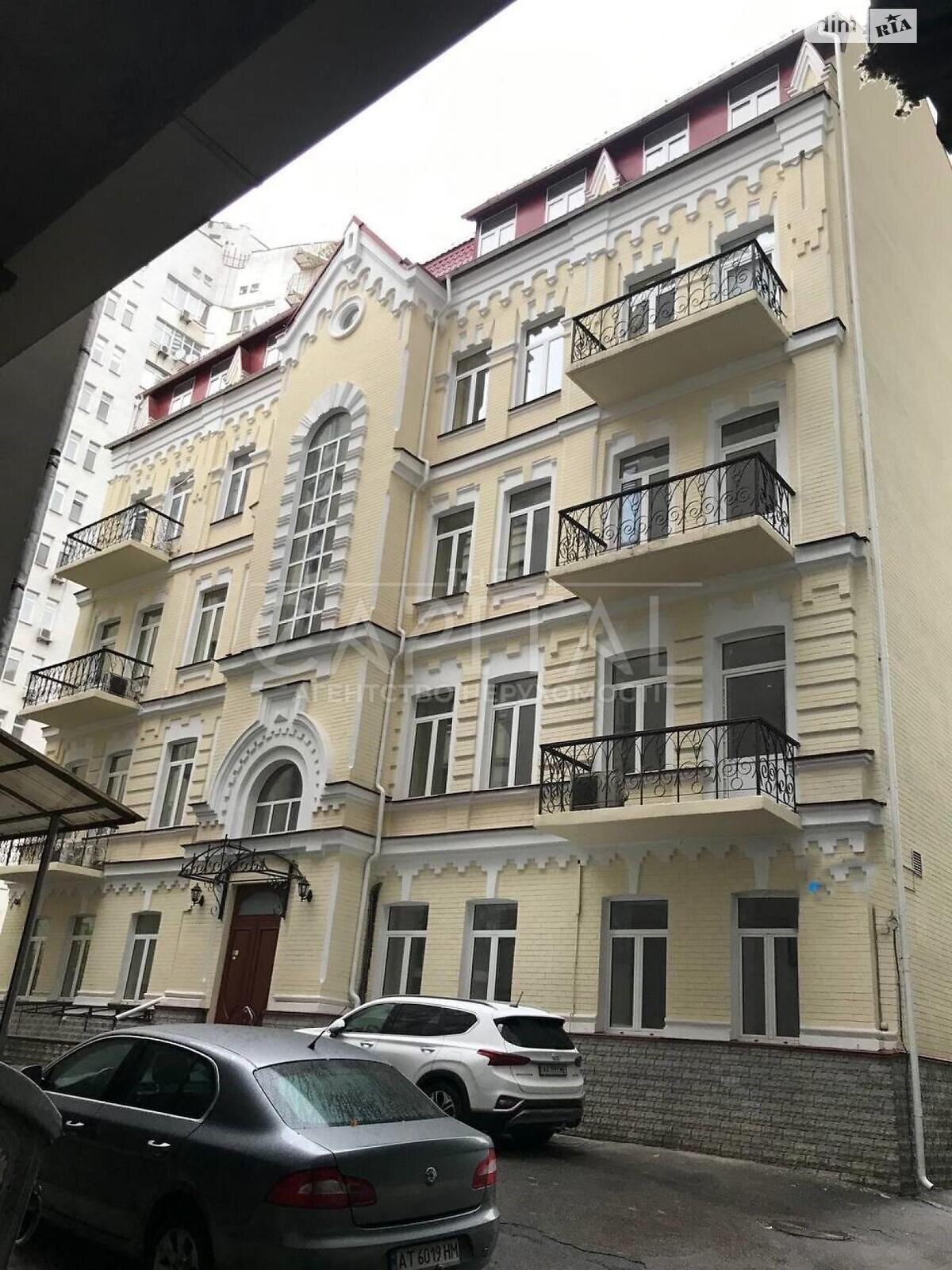 Офісне приміщення на 1068.7 кв.м. в Києві фото 1 Офісне приміщення на 1068.7 кв.м. в Києві фото 1