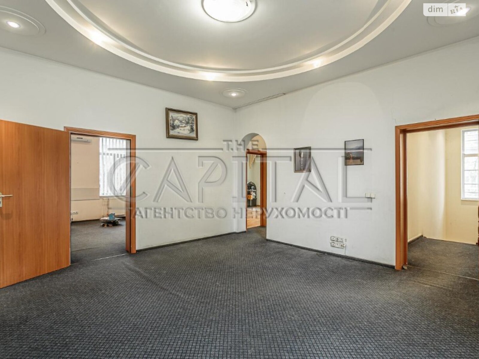 Офисное помещение на 267.1 кв.м. в Киеве фото 1
