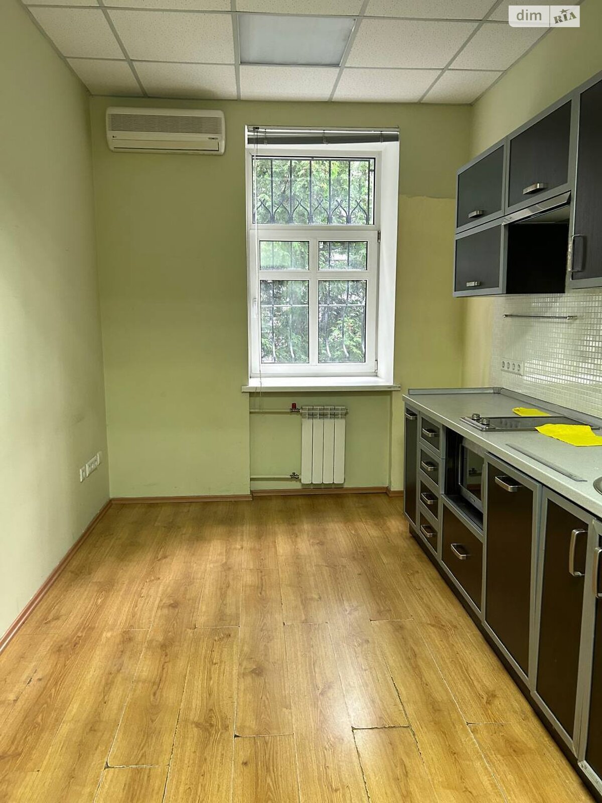 Офисное помещение на 696.8 кв.м. в Киеве фото 1