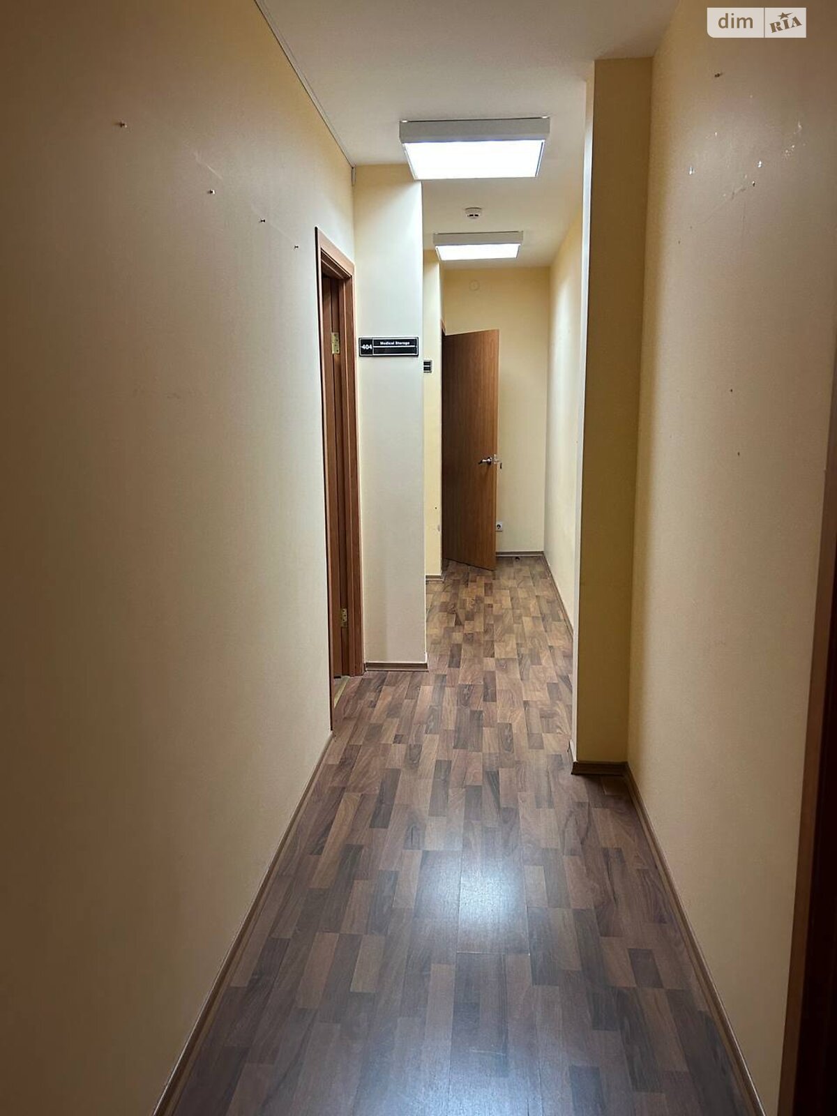 Офисное помещение на 696.8 кв.м. в Киеве фото 1