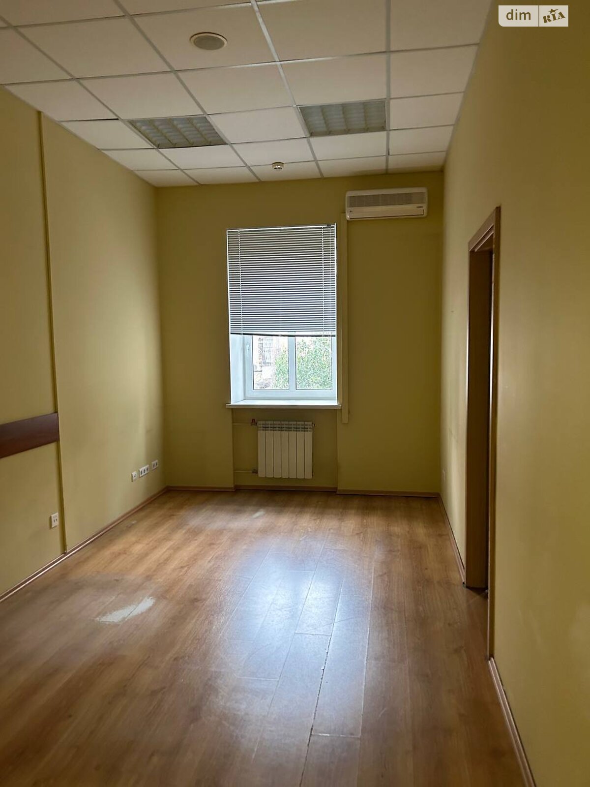 Офисное помещение на 696.8 кв.м. в Киеве фото 1