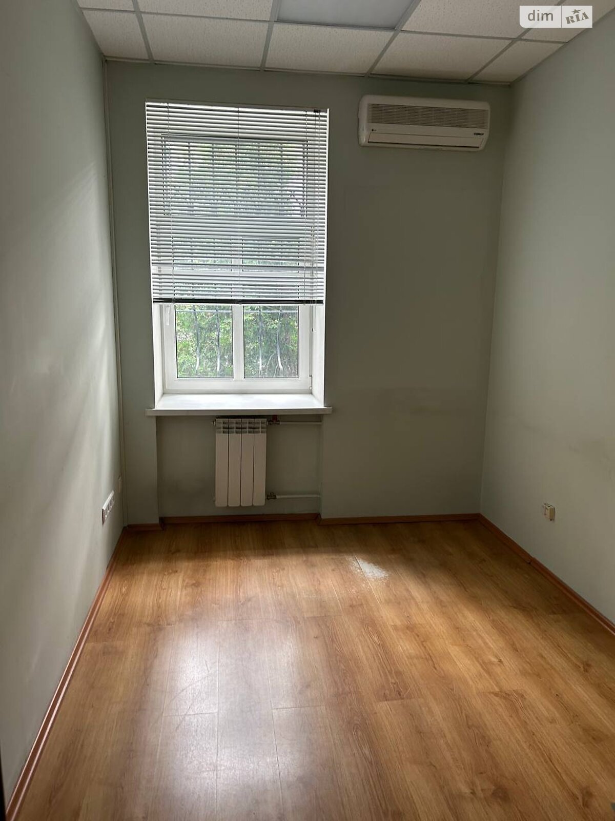 Офисное помещение на 696.8 кв.м. в Киеве фото 1