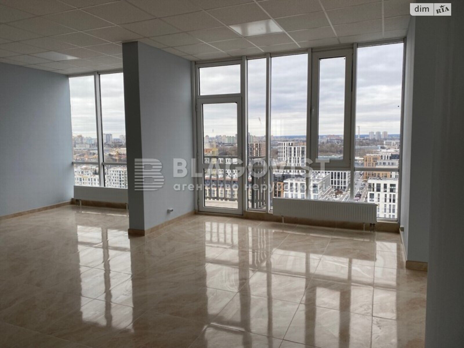 Офисное помещение на 560 кв.м. в Киеве фото 1
