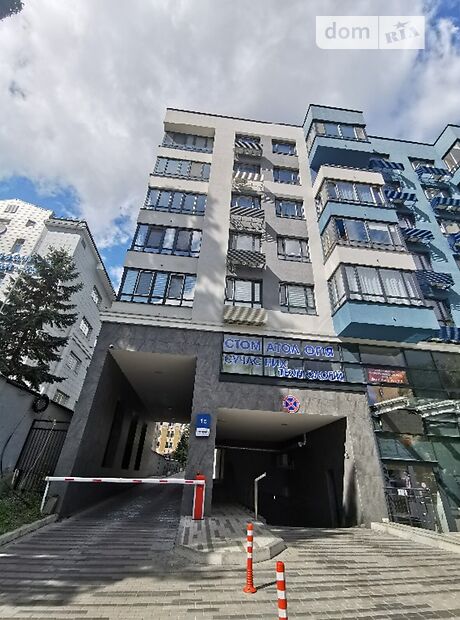 Офісне приміщення на 297 кв.м. в нежитловому приміщені в житловому будинку в Києві фото 1 Офісне приміщення на 297 кв.м. в нежитловому приміщені в житловому будинку в Києві фото 1
