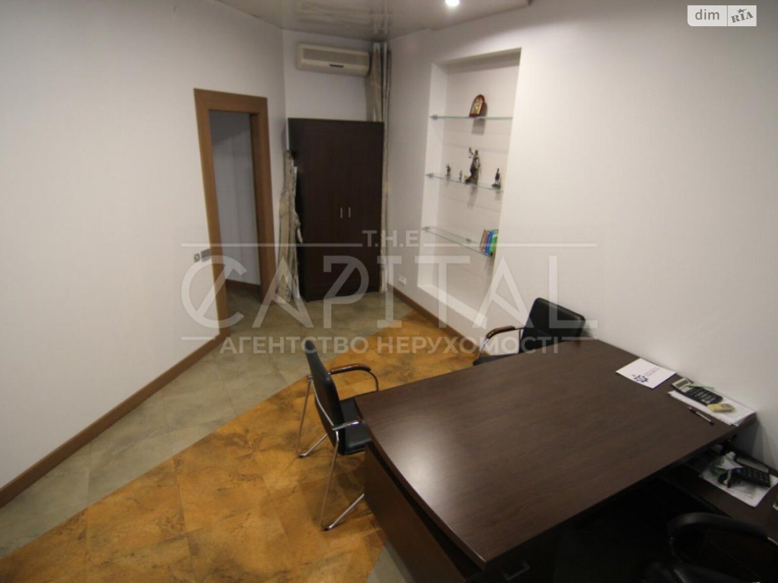 Офисное помещение на 278.9 кв.м. в Киеве фото 1