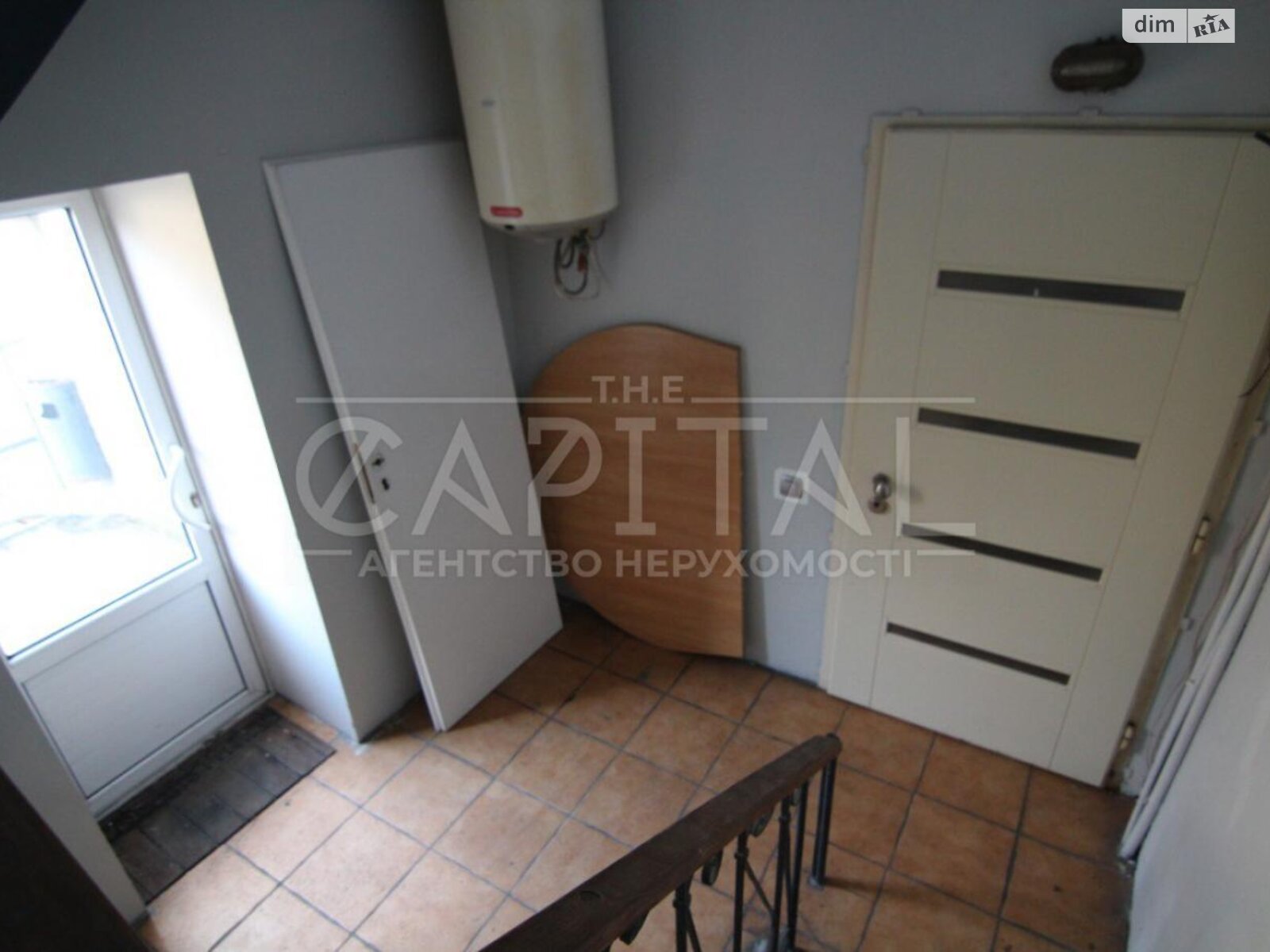 Офисное помещение на 278.9 кв.м. в Киеве фото 1