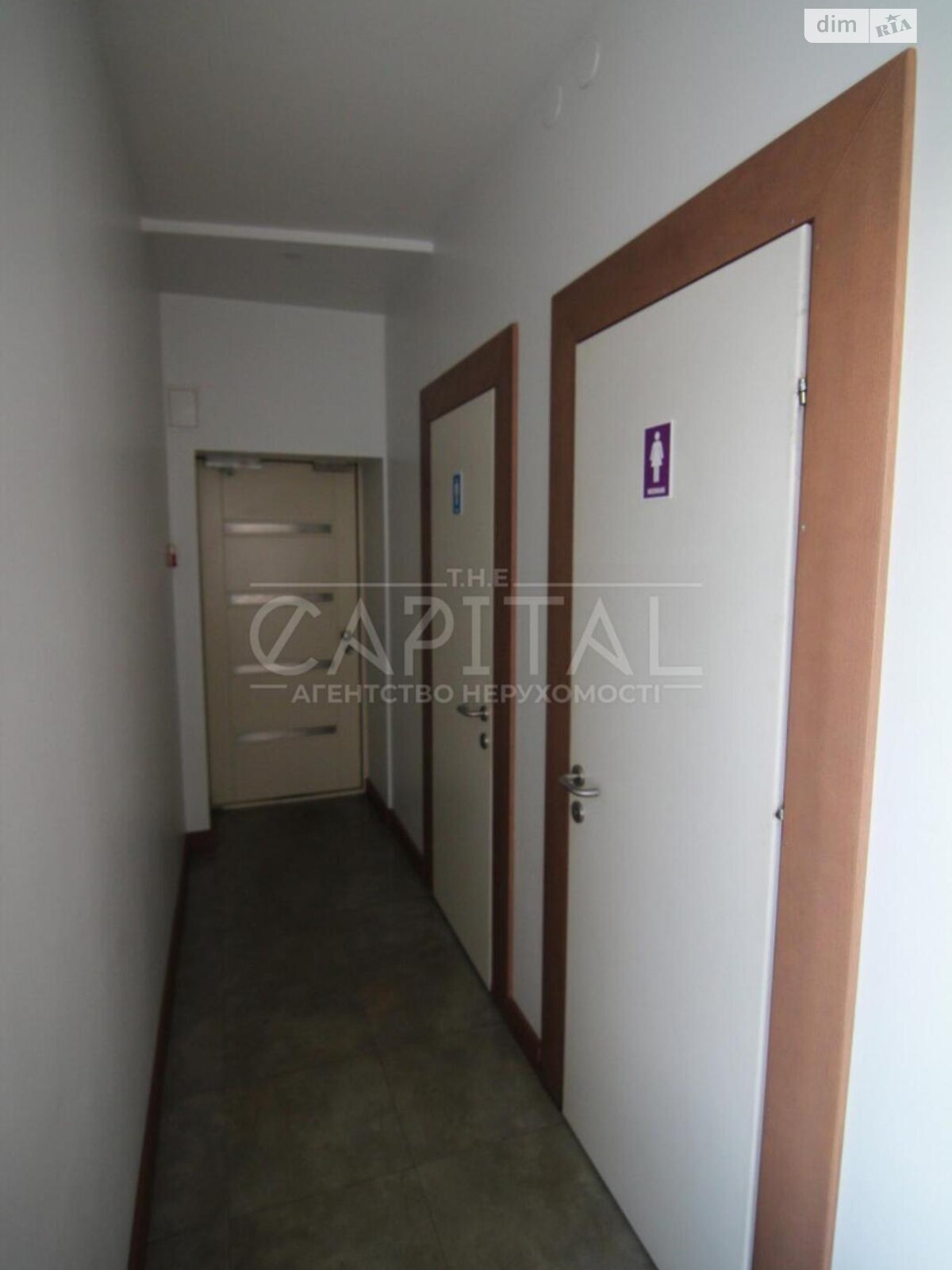Офисное помещение на 278.9 кв.м. в Киеве фото 1