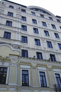 Офисное помещение на 3354 кв.м. в Киеве фото 2