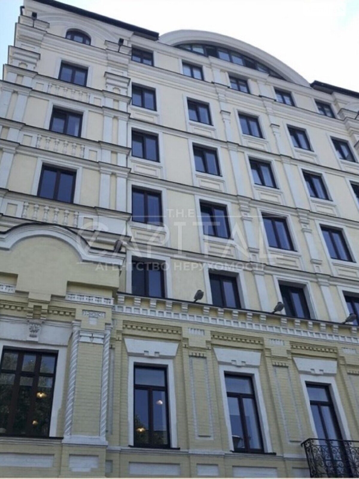 Офисное помещение на 3354 кв.м. в Киеве фото 1