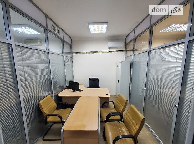 Офісне приміщення на 571 кв.м. в бізнес-центрі в Києві фото 1
