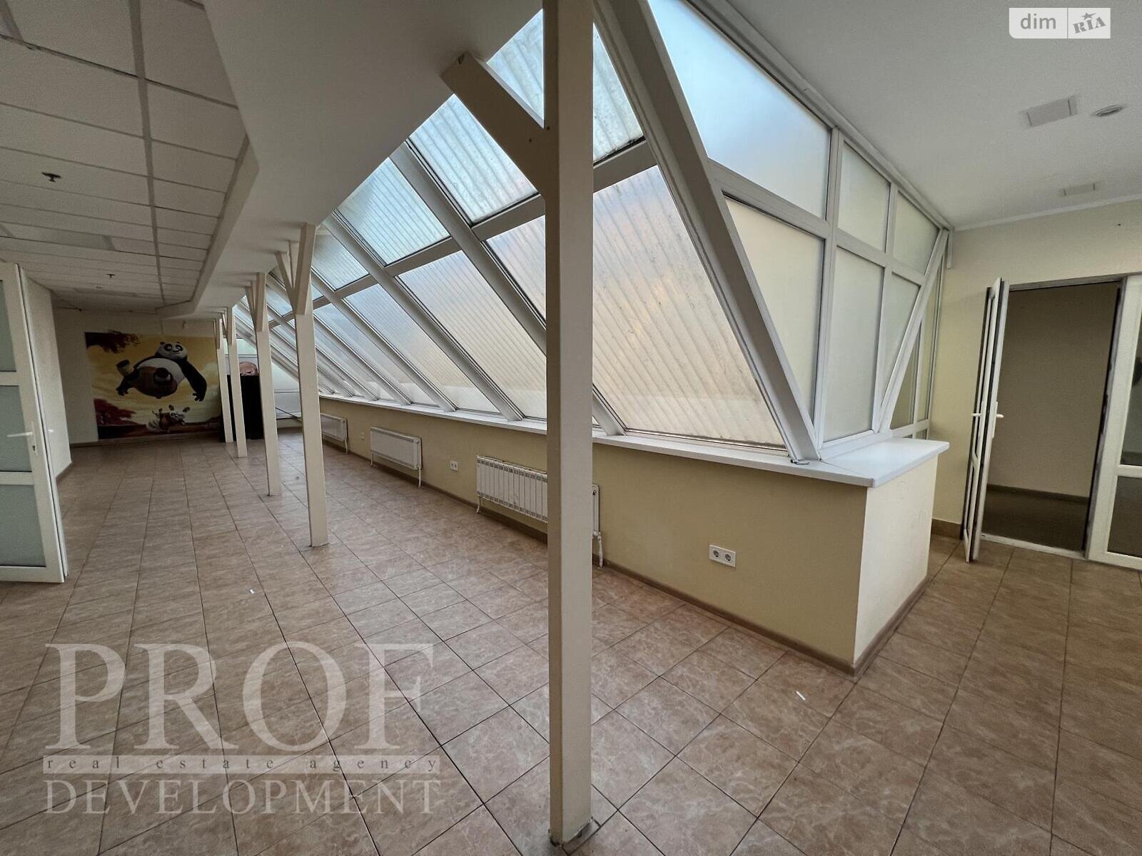 Офисное помещение на 833 кв.м. в Киеве фото 1