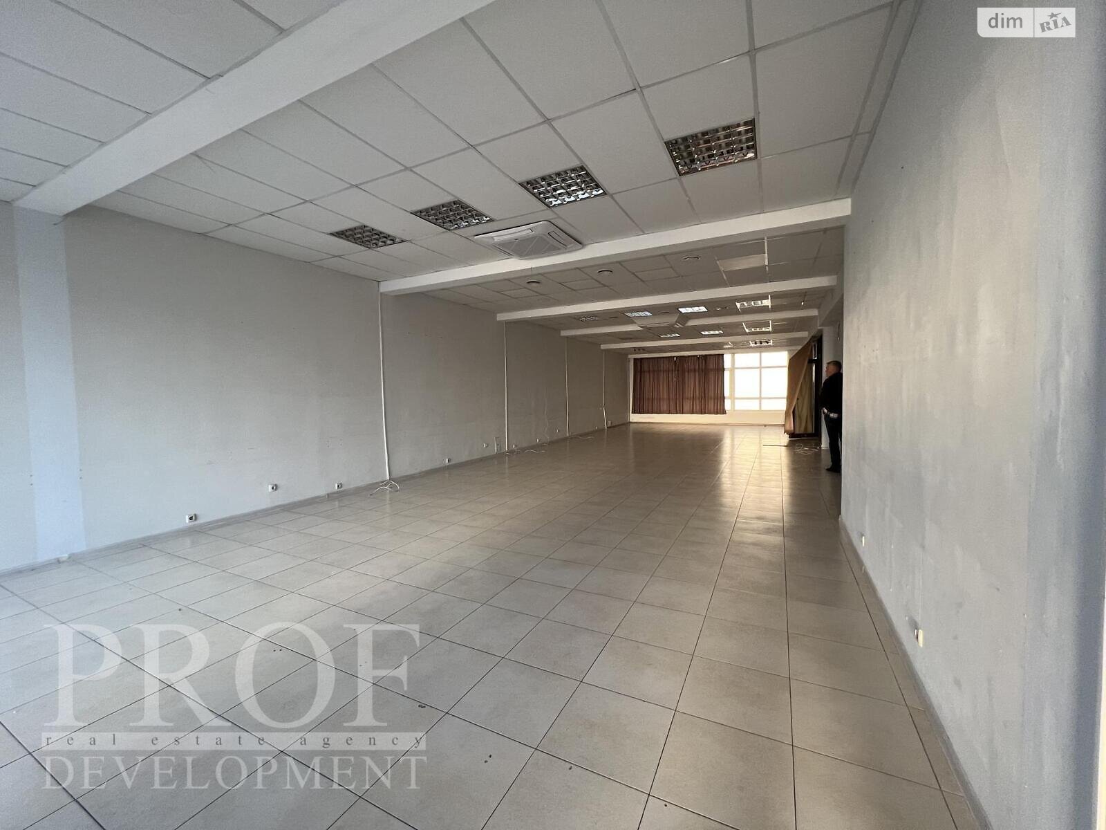 Офисное помещение на 833 кв.м. в Киеве фото 1