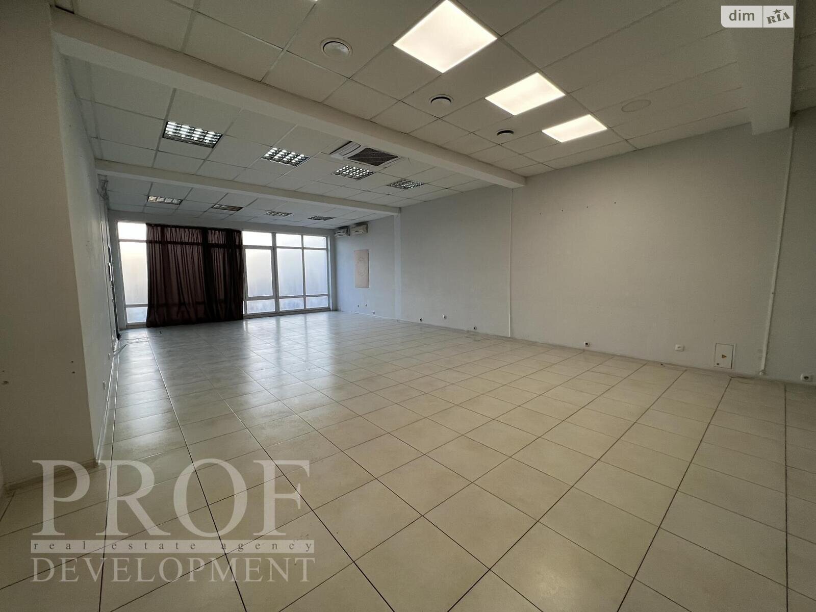 Офисное помещение на 833 кв.м. в Киеве фото 1