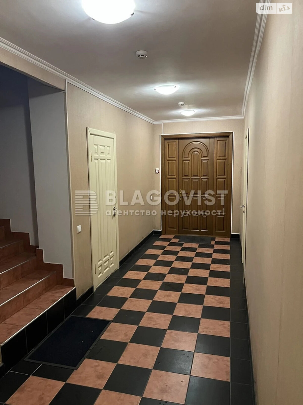 Офісне приміщення на 230 кв.м. в Києві фото 1 Офісне приміщення на 230 кв.м. в Києві фото 1