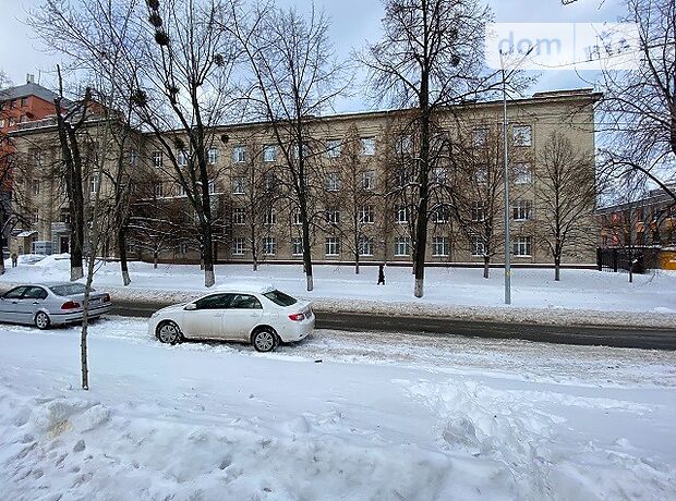 Офисное помещение на 764 кв.м. в административном здании в Киеве фото 1 Офисное помещение на 764 кв.м. в административном здании в Киеве фото 1