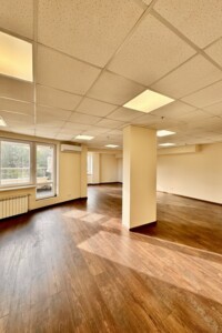 Офисное помещение на 378 кв.м. в Киеве фото 2