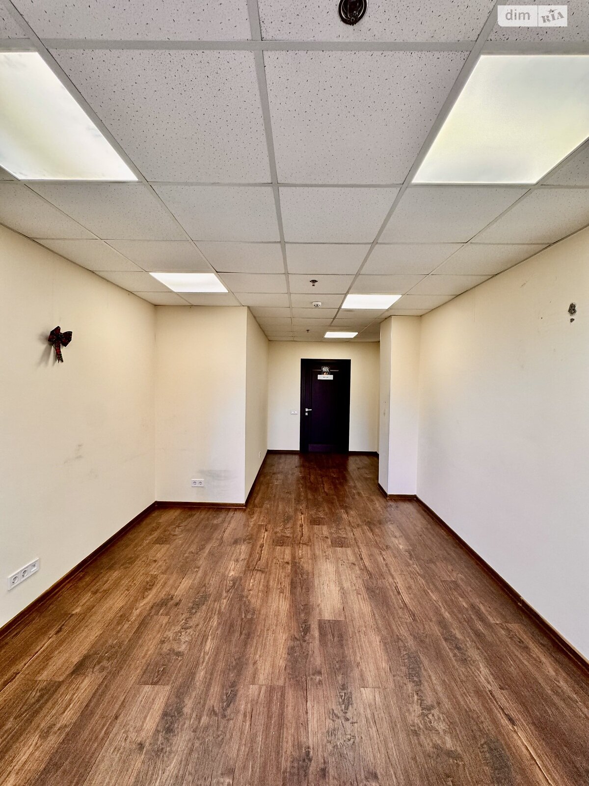 Офисное помещение на 378 кв.м. в Киеве фото 1 Офисное помещение на 378 кв.м. в Киеве фото 1