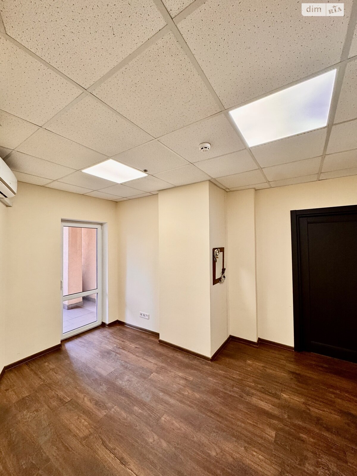 Офисное помещение на 378 кв.м. в Киеве фото 1 Офисное помещение на 378 кв.м. в Киеве фото 1