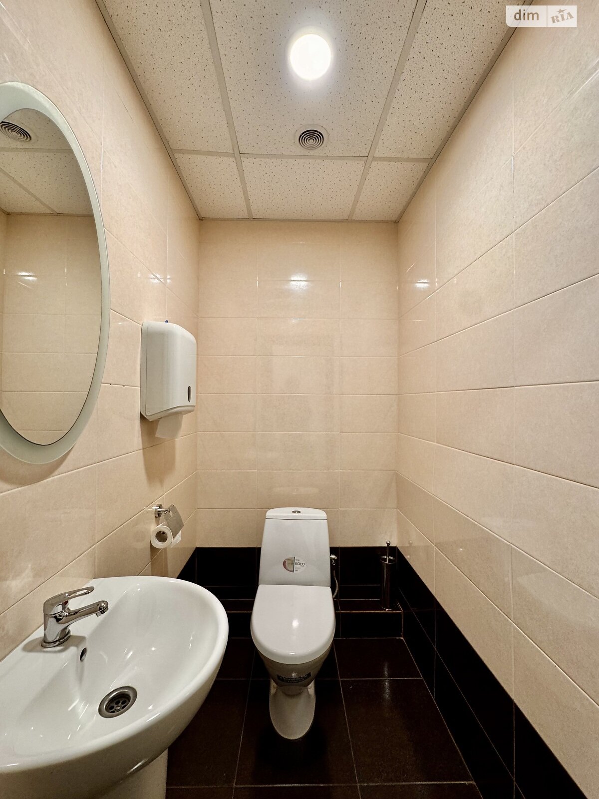 Офисное помещение на 378 кв.м. в Киеве фото 1 Офисное помещение на 378 кв.м. в Киеве фото 1