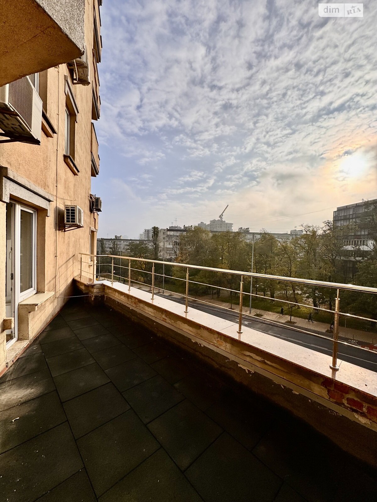 Офисное помещение на 378 кв.м. в Киеве фото 1 Офисное помещение на 378 кв.м. в Киеве фото 1