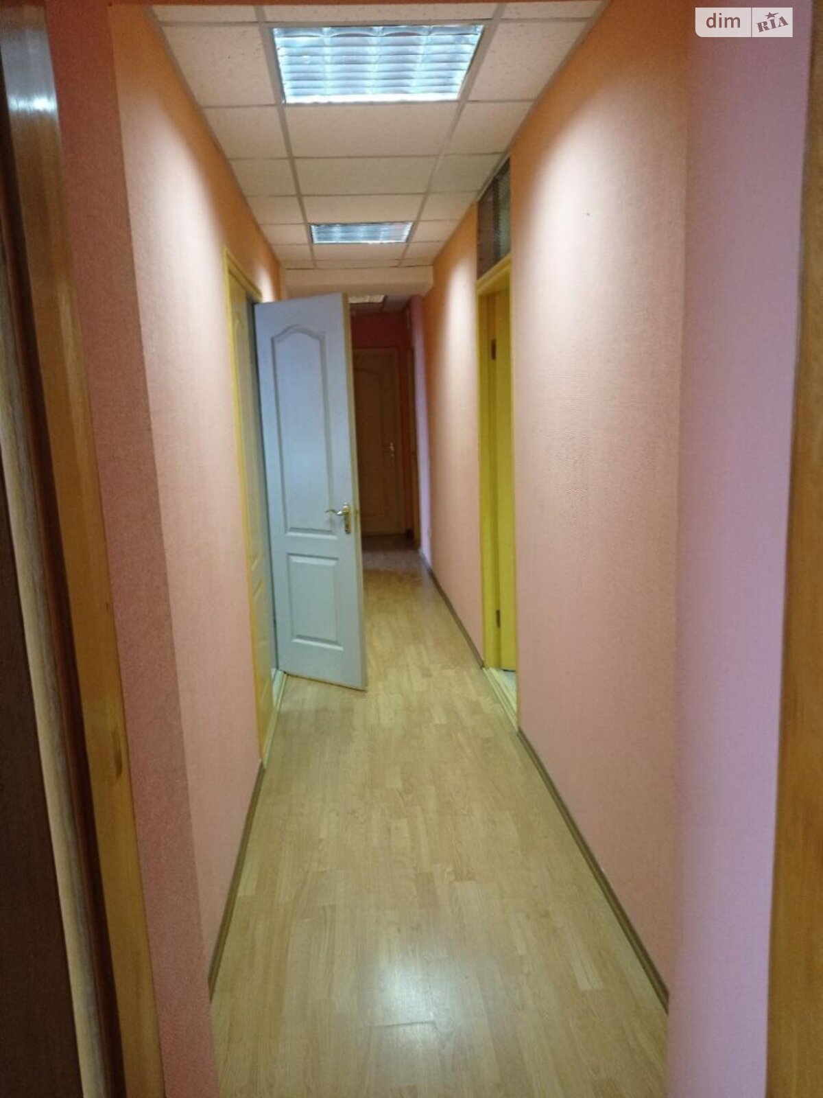 Офісне приміщення на 105 кв.м. в Києві фото 1 Офісне приміщення на 105 кв.м. в Києві фото 1