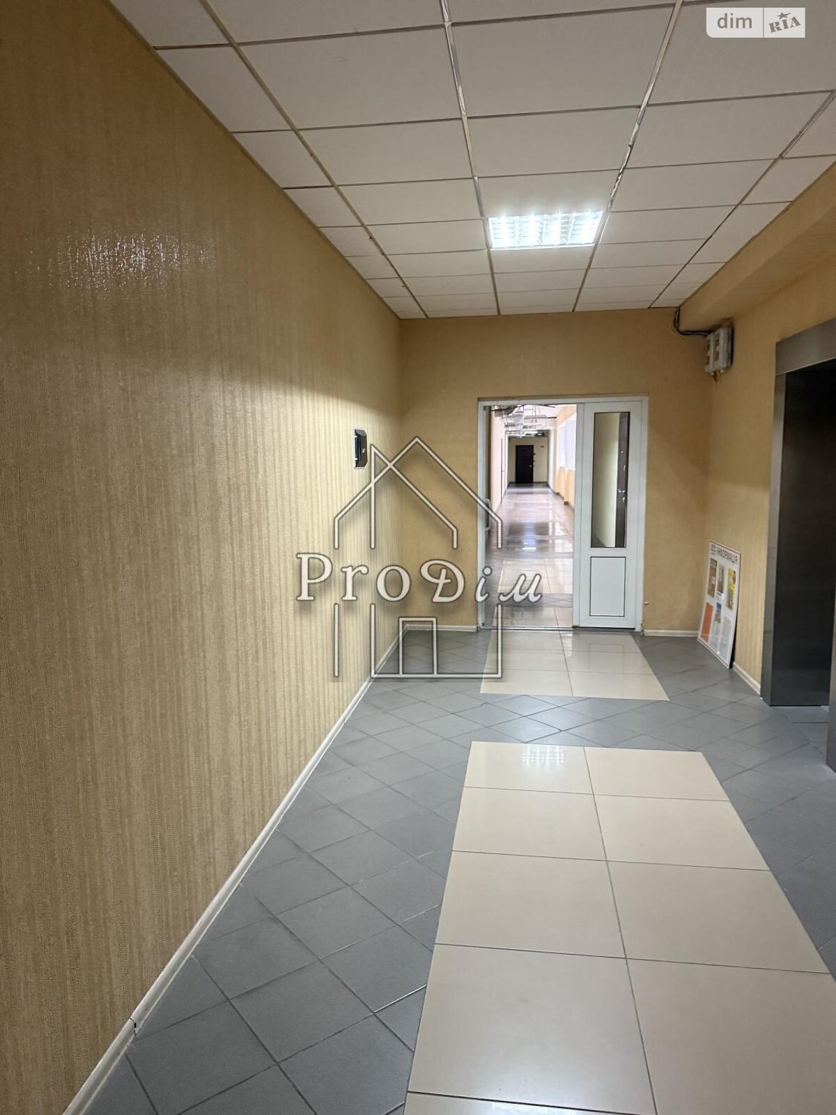 Офісне приміщення на 41.5 кв.м. в Києві фото 1 Офісне приміщення на 41.5 кв.м. в Києві фото 1