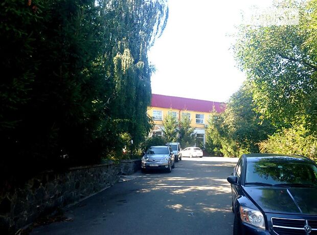 Офисное помещение на 330 кв.м. в бизнес-центре в Киеве фото 1 Офисное помещение на 330 кв.м. в бизнес-центре в Киеве фото 1