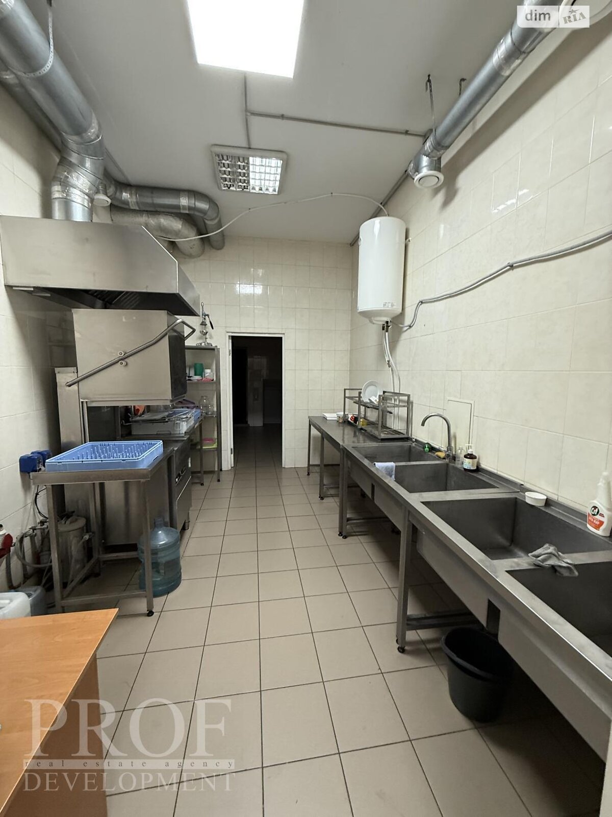 Офисное помещение на 1500 кв.м. в Киеве фото 1