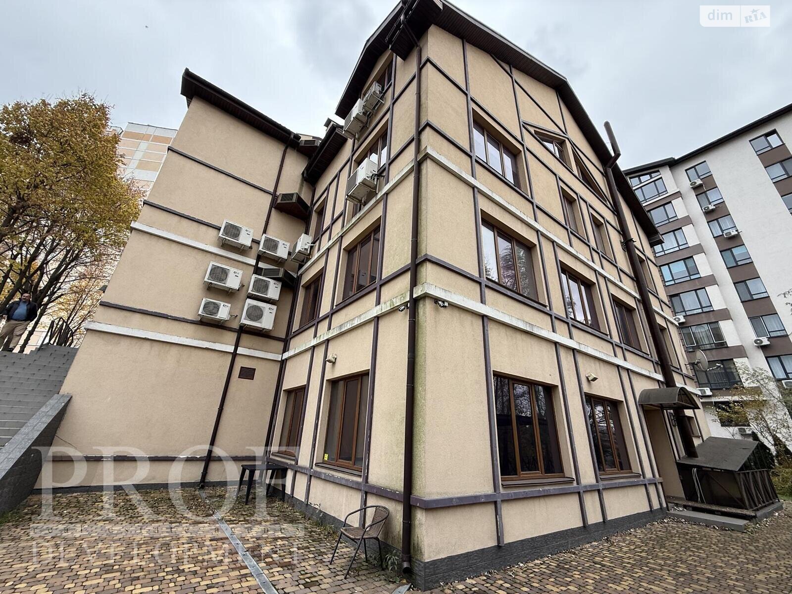 Офисное помещение на 1500 кв.м. в Киеве фото 1