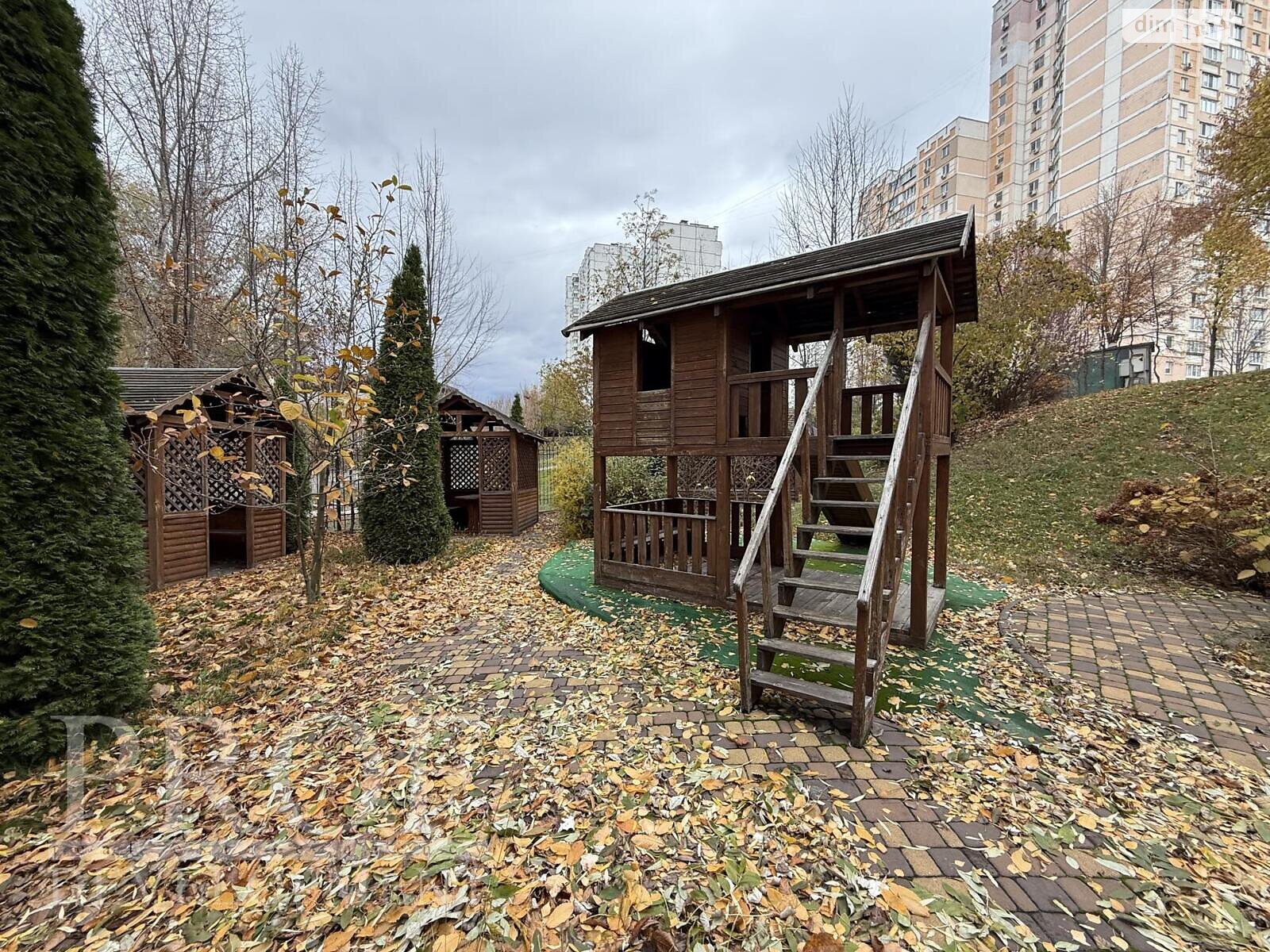 Офисное помещение на 1500 кв.м. в Киеве фото 1