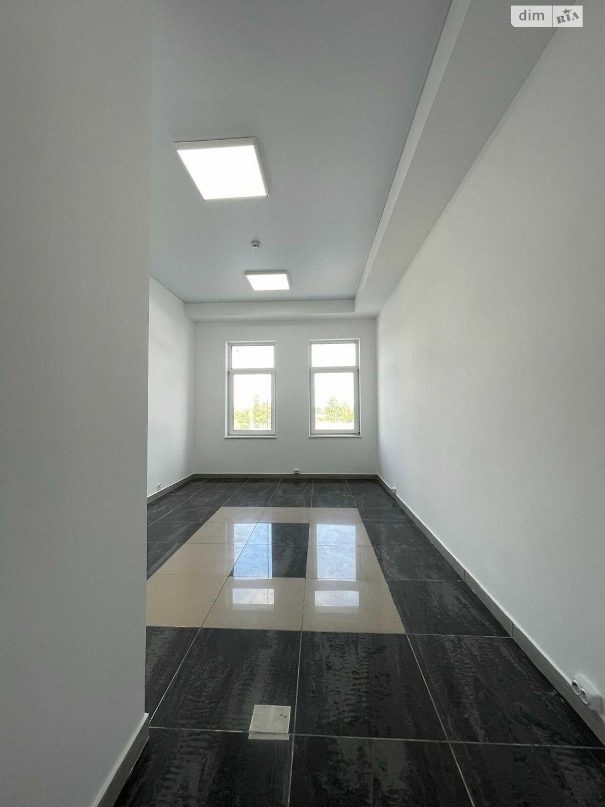 Офисное помещение на 5600 кв.м. в Киеве фото 1 Офисное помещение на 5600 кв.м. в Киеве фото 1