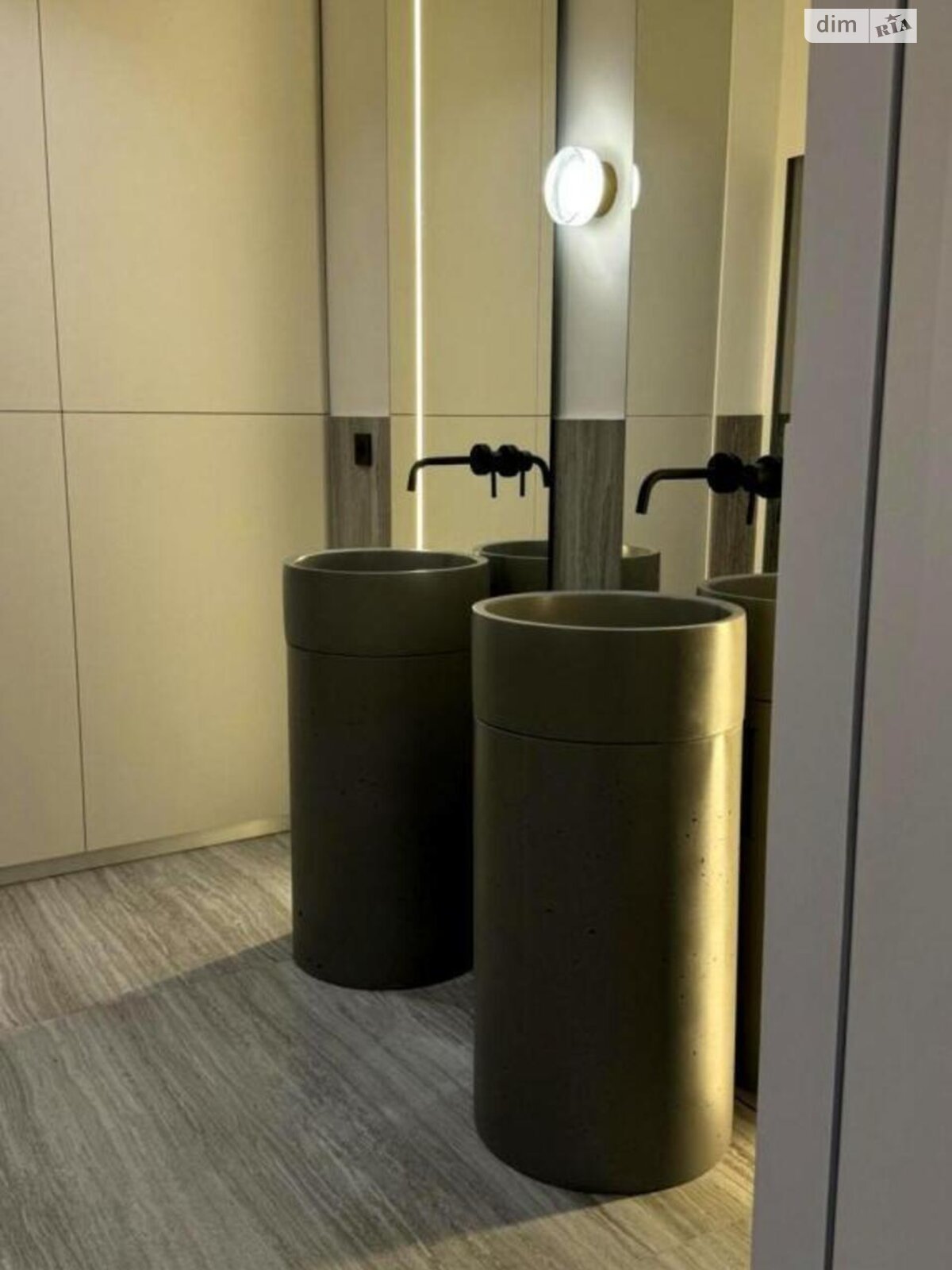 Офисное помещение на 202 кв.м. в Киеве фото 1