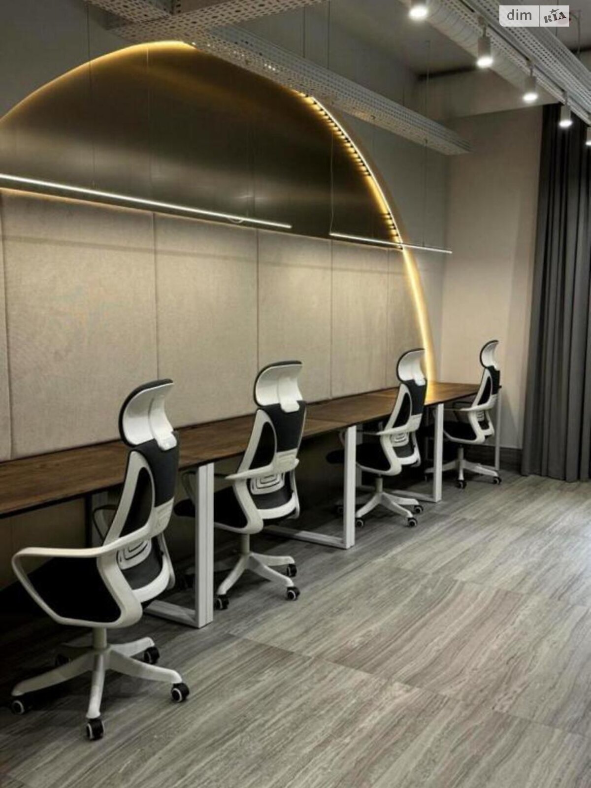 Офисное помещение на 202 кв.м. в Киеве фото 1