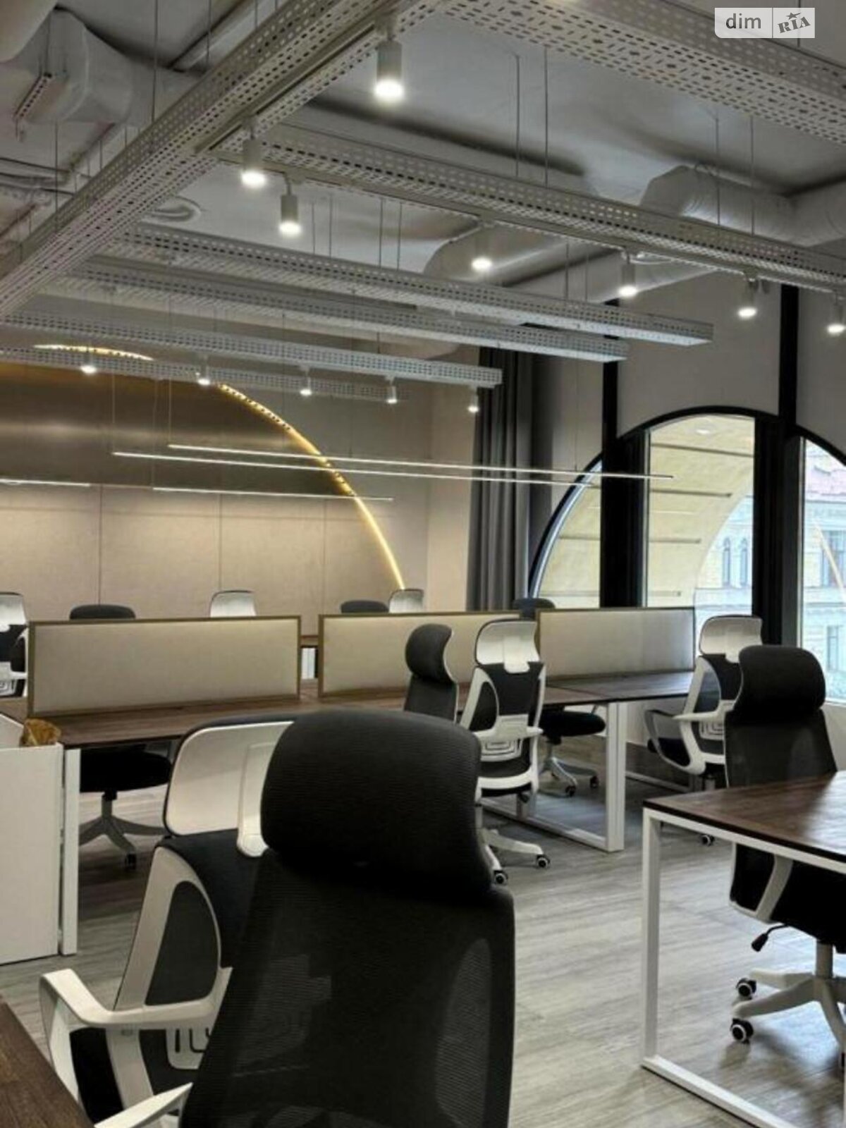 Офисное помещение на 202 кв.м. в Киеве фото 1
