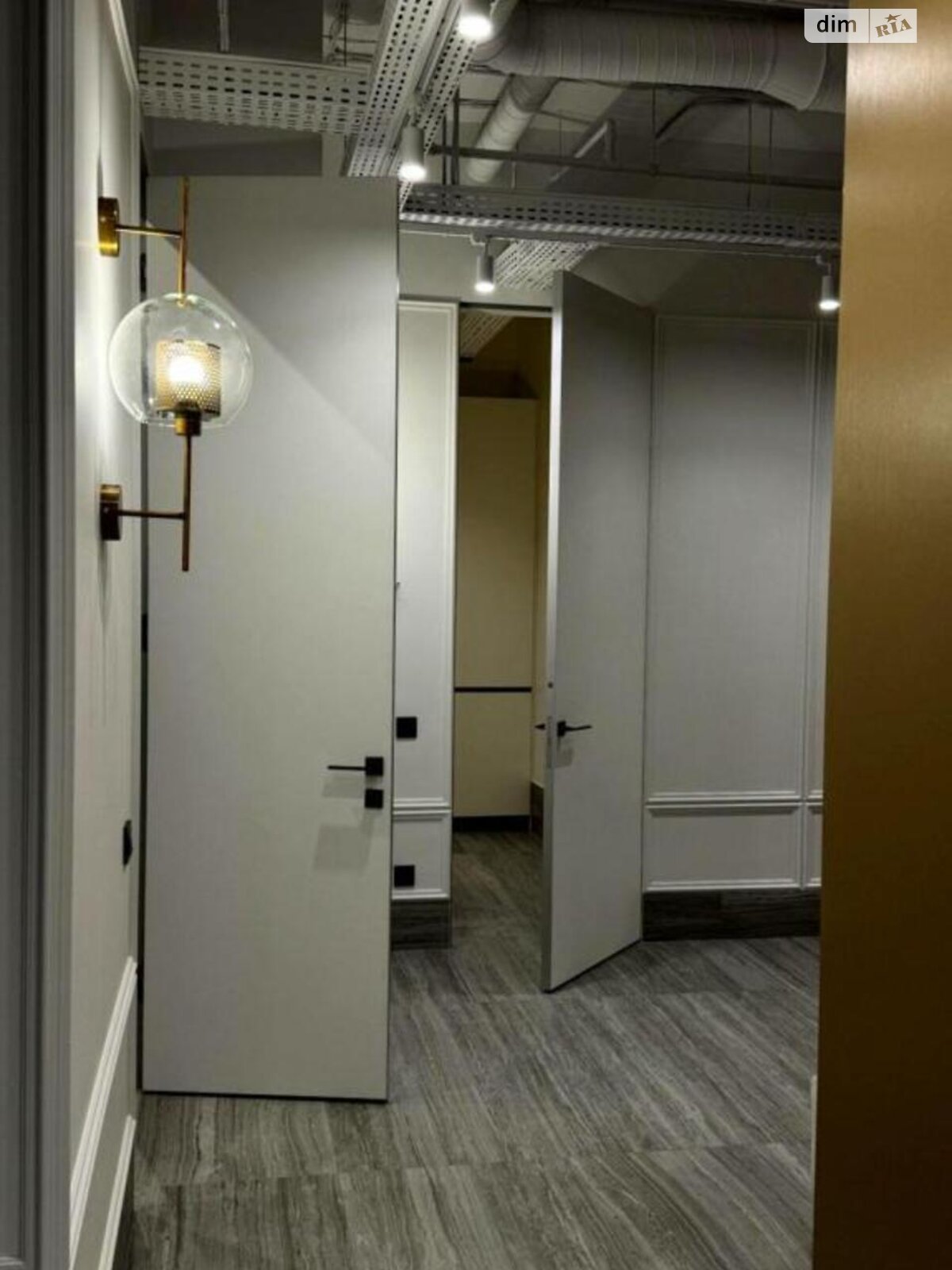 Офисное помещение на 202 кв.м. в Киеве фото 1