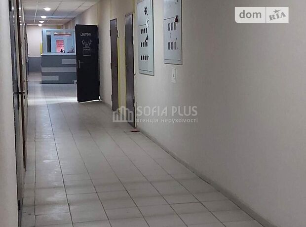 Офисное помещение на 32 кв.м. в нежилом помещении в жилом доме в Киеве фото 1 Офисное помещение на 32 кв.м. в нежилом помещении в жилом доме в Киеве фото 1