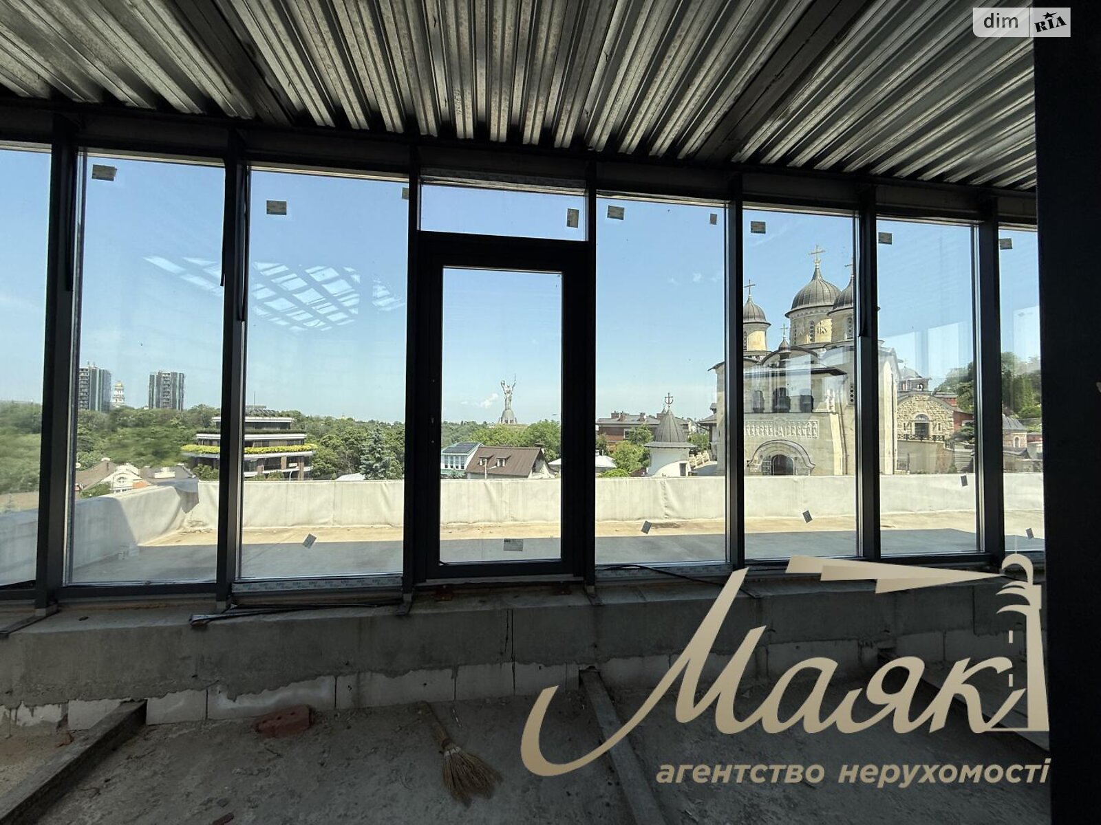 Офісне приміщення на 2205.1 кв.м. в Києві фото 1 Офісне приміщення на 2205.1 кв.м. в Києві фото 1