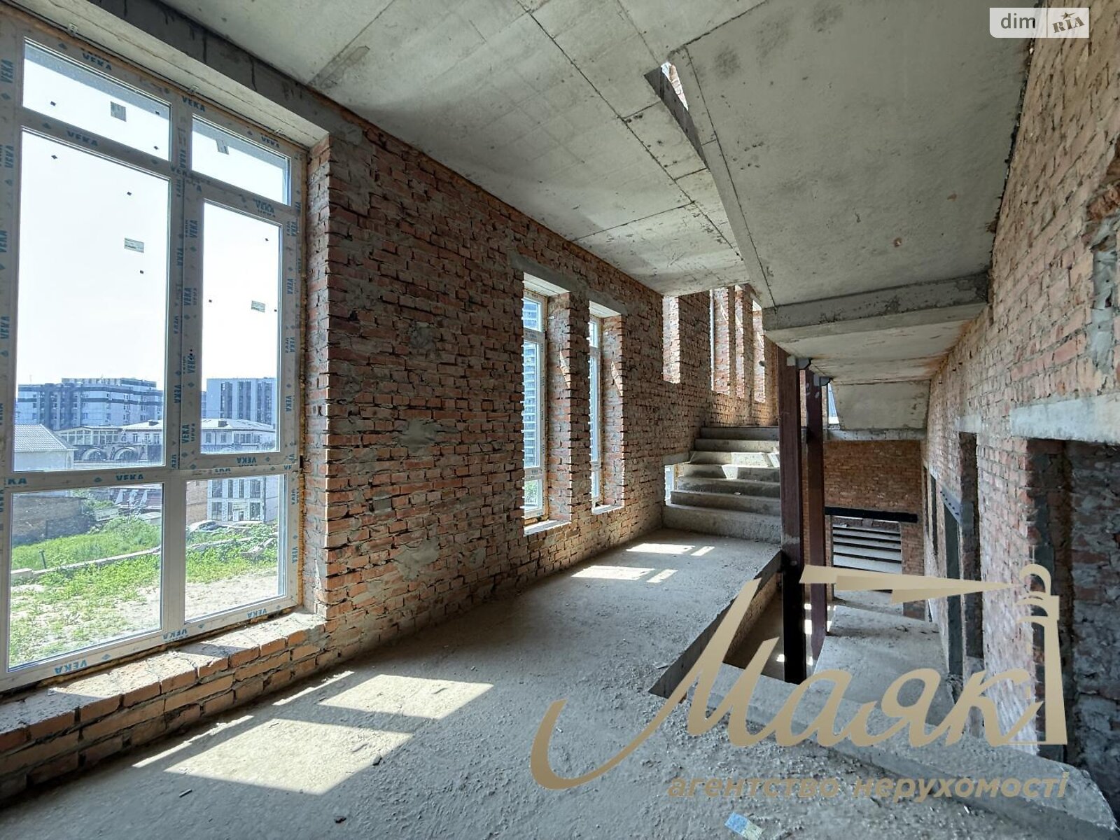 Офісне приміщення на 2205.1 кв.м. в Києві фото 1 Офісне приміщення на 2205.1 кв.м. в Києві фото 1