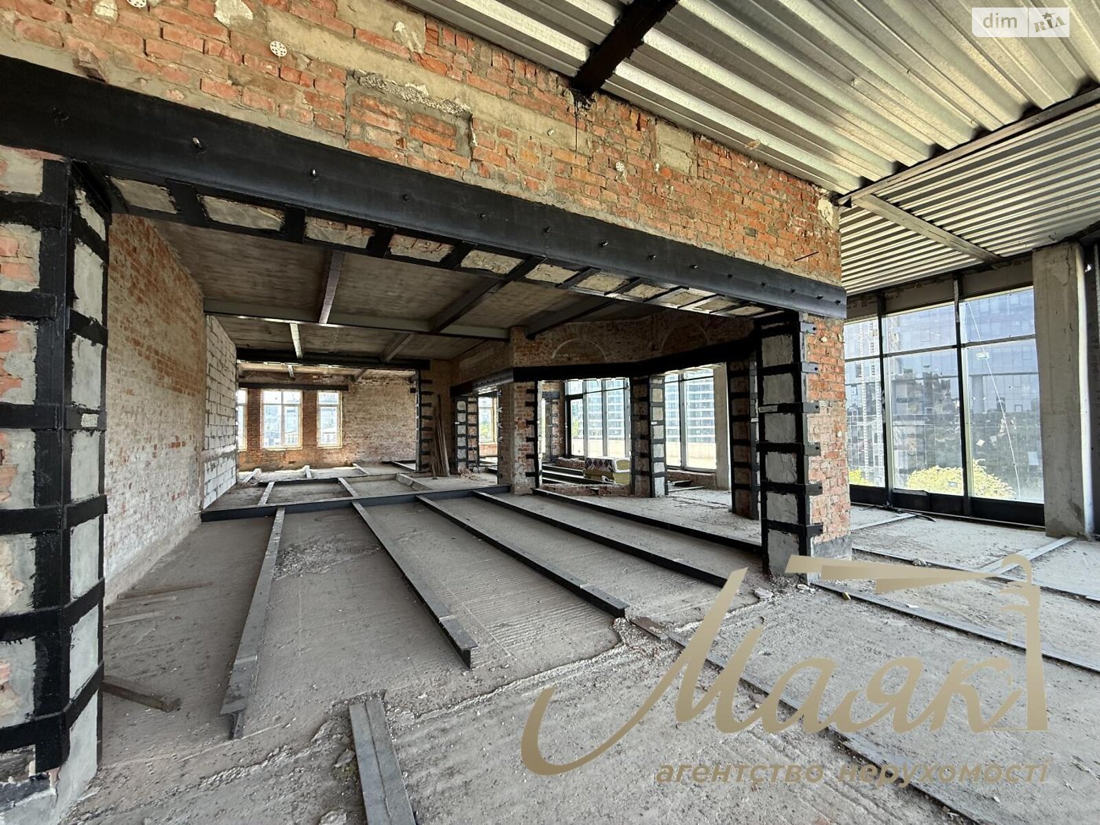 Офісне приміщення на 2205.1 кв.м. в Києві фото 1 Офісне приміщення на 2205.1 кв.м. в Києві фото 1