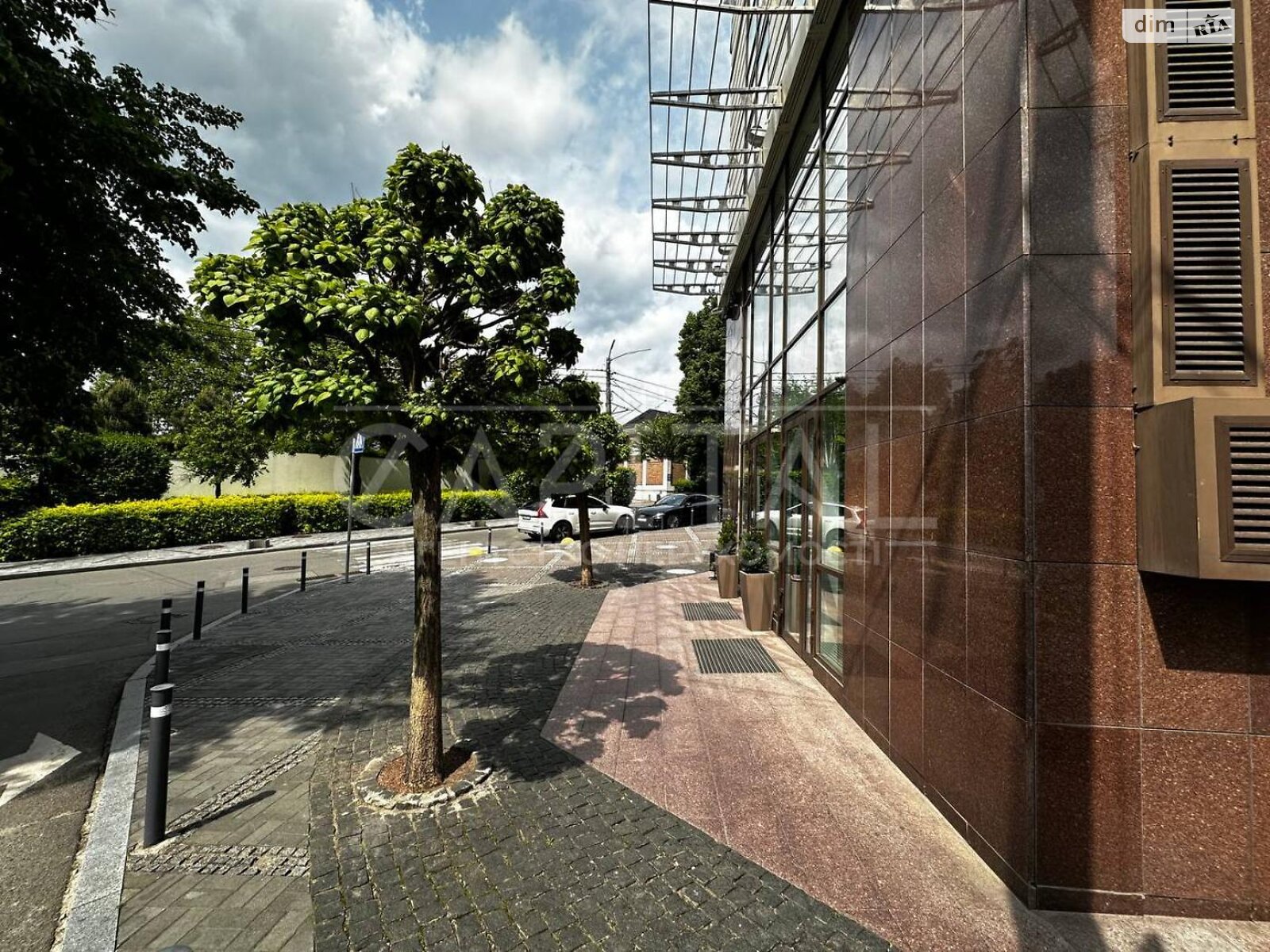 Офисное помещение на 330 кв.м. в Киеве фото 1