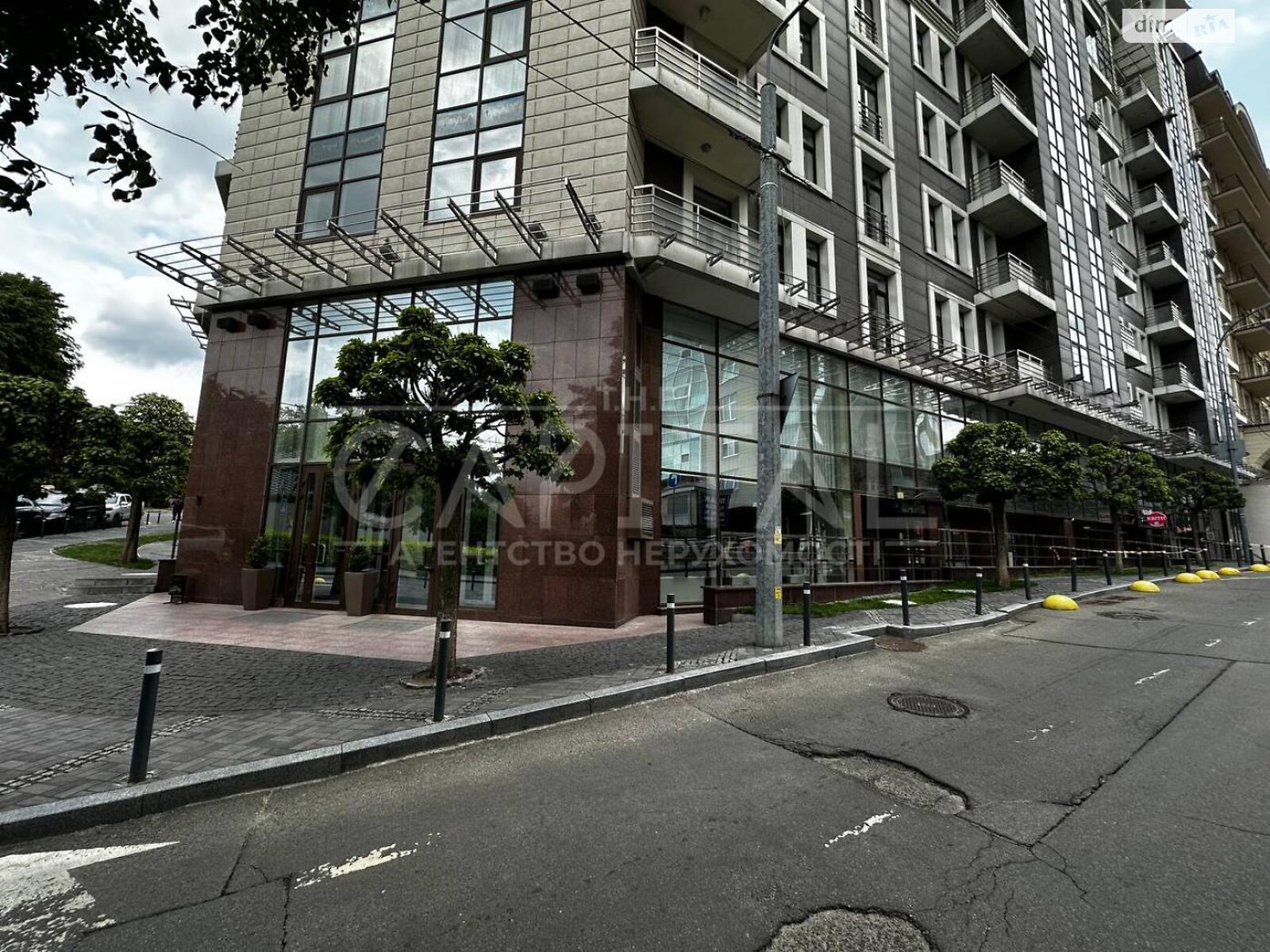 Офисное помещение на 330 кв.м. в Киеве фото 1