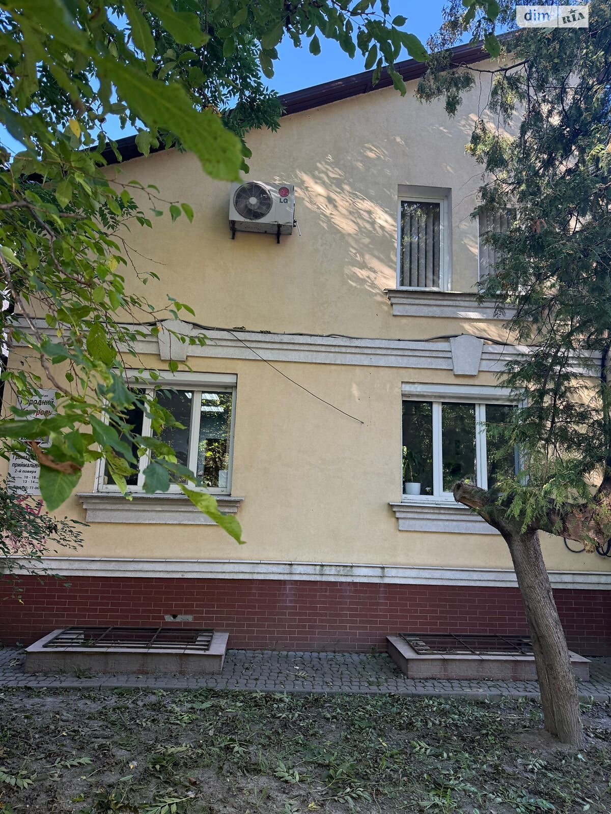 Офісне приміщення на 218.3 кв.м. в Луцьку фото 1 Офісне приміщення на 218.3 кв.м. в Луцьку фото 1