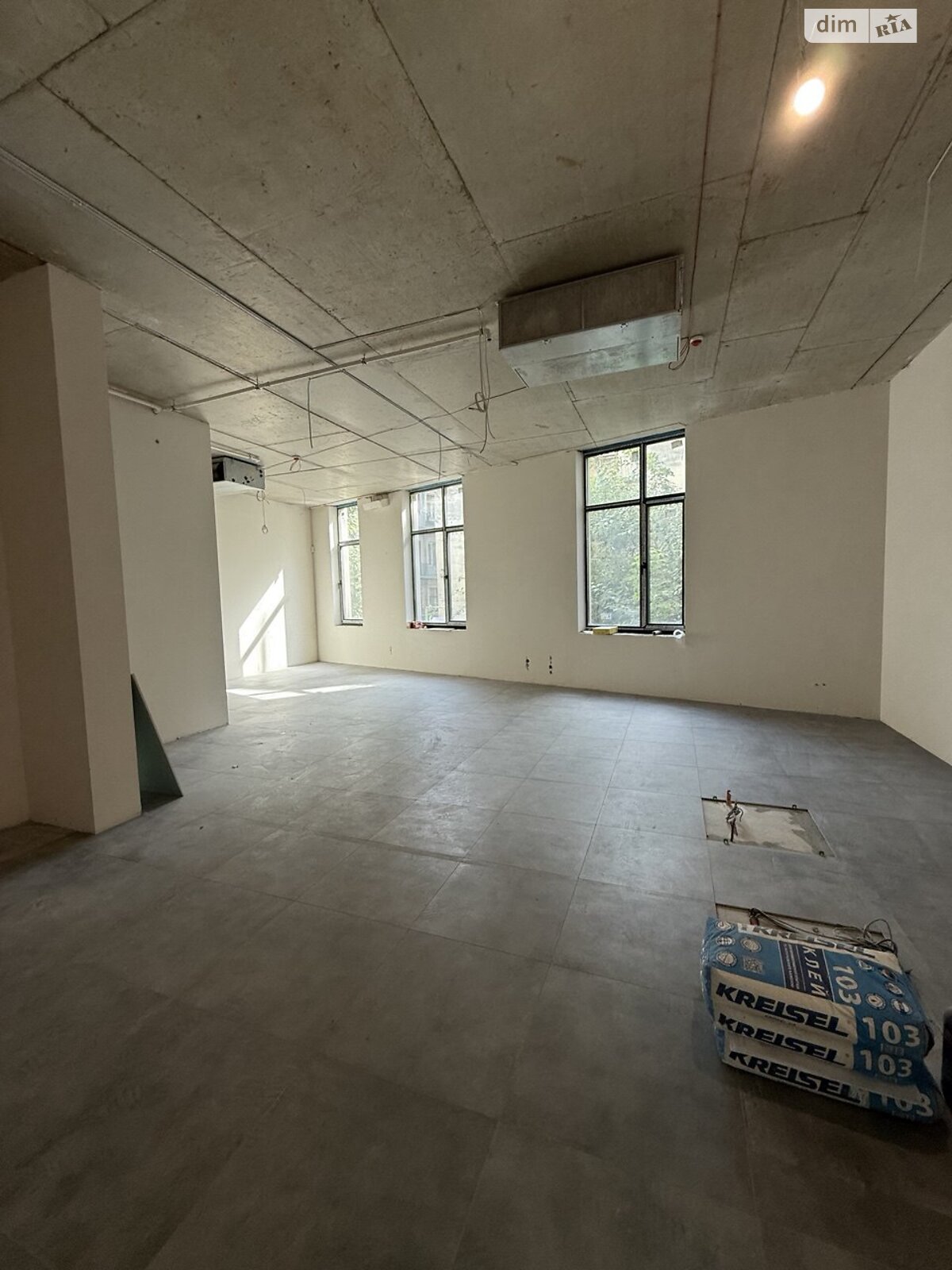 Офисное помещение на 100 кв.м. в Львове фото 1